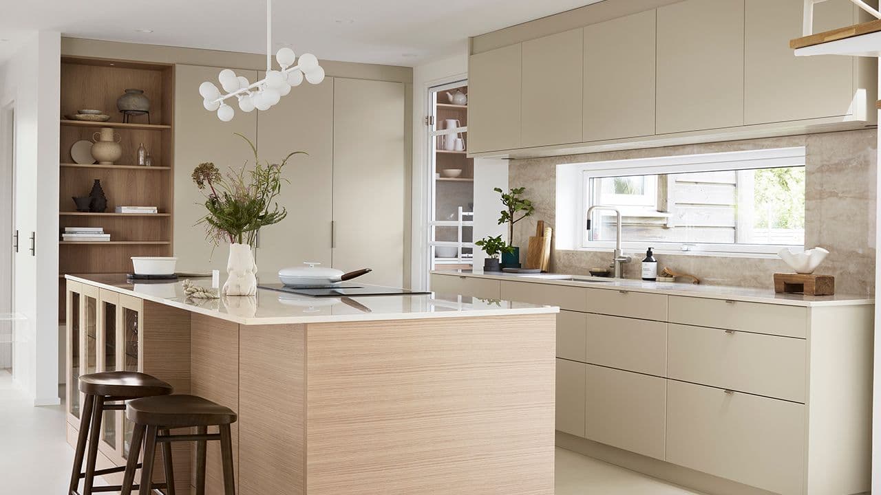 Nytt kjøkken med funksjonelle soner.