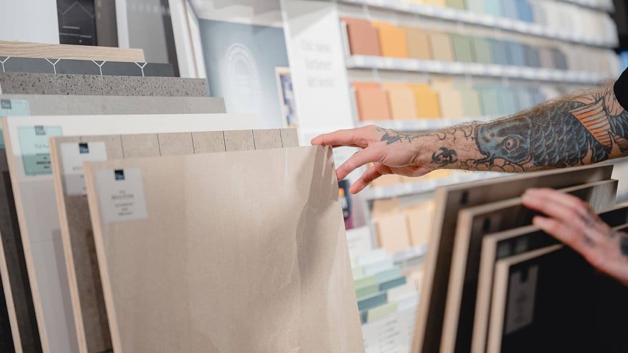 Utvalgte veggplater til baderom utstilt hos XL-BYGG Tønsberg.