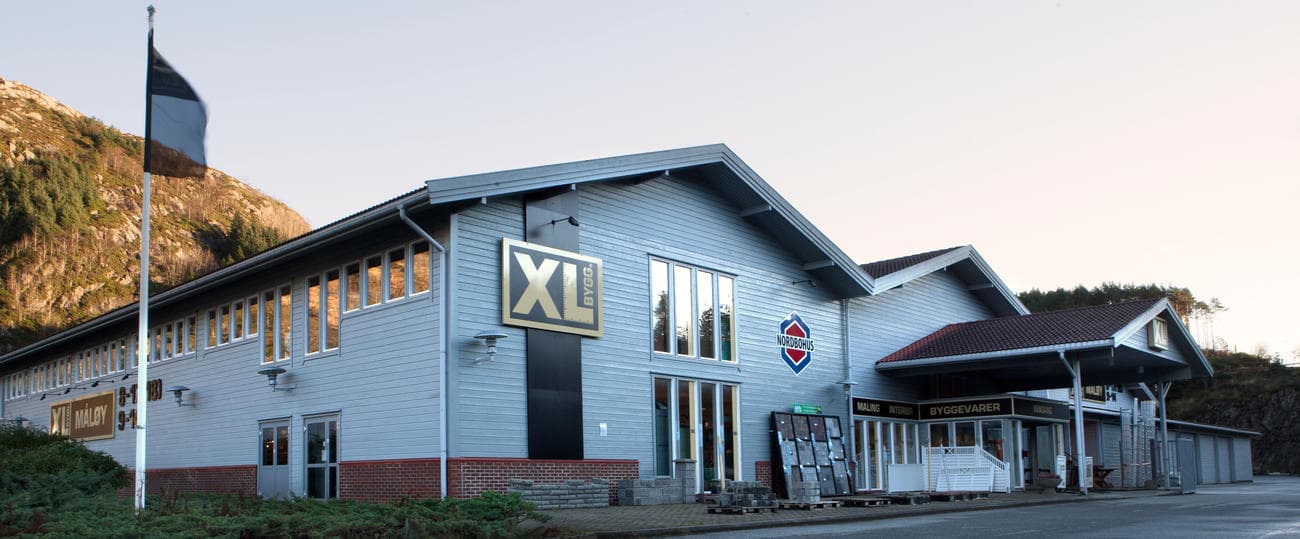 XL-BYGG MÅLØY