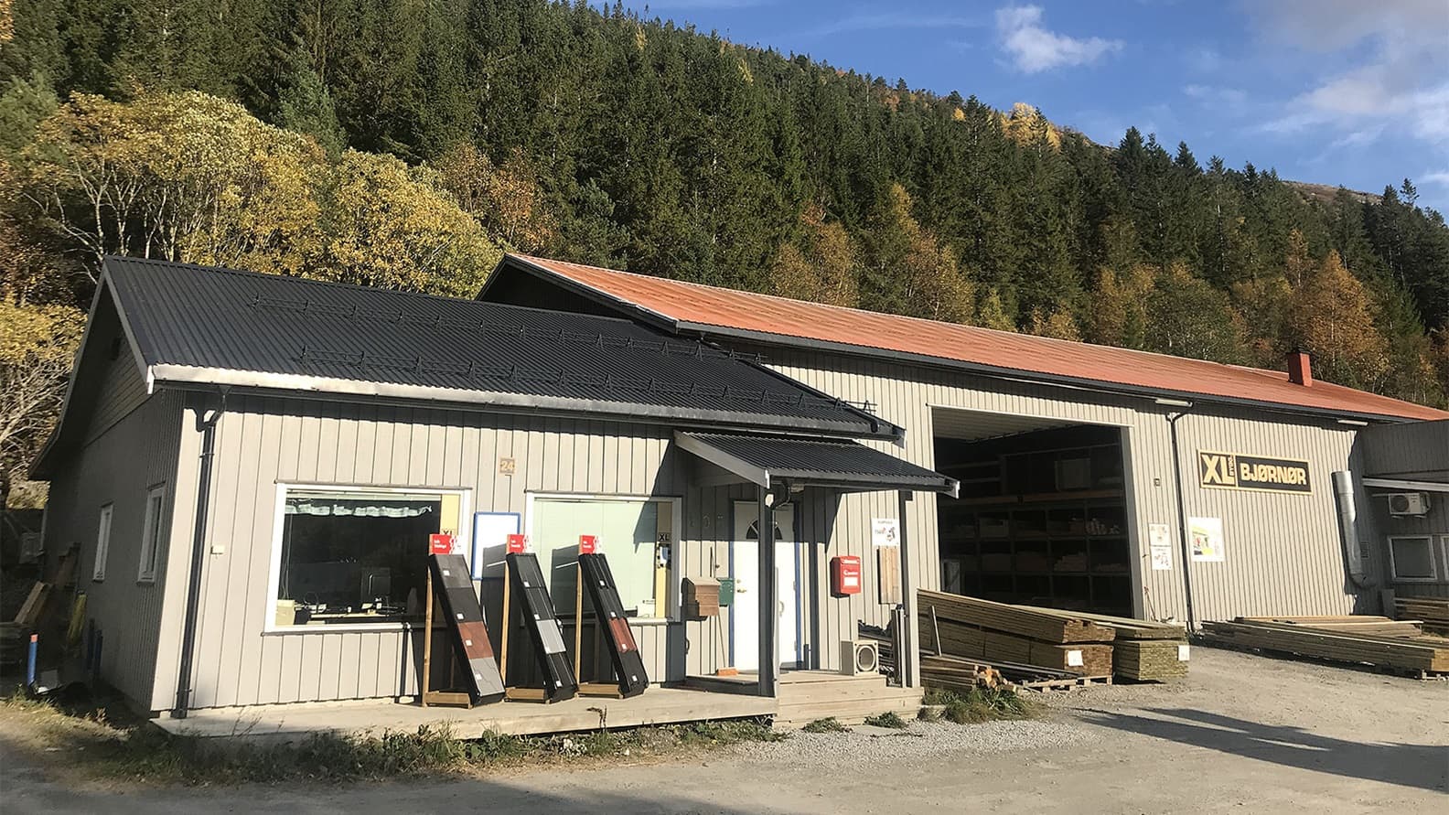 XL-BYGG BJØRNØR avd. Roan